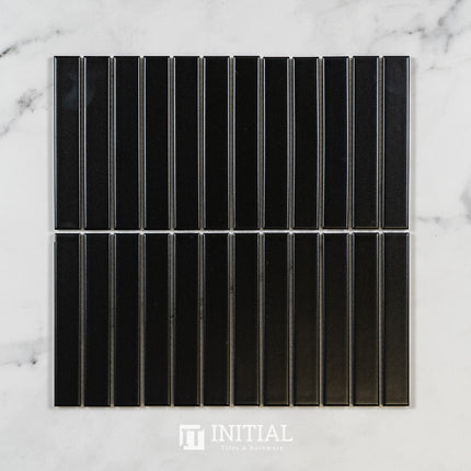 Feature Mosaic Kitkat Fairlight Straightbone Matt Black 296X300 ,