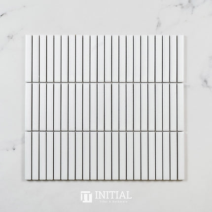 Feature Mosaic Kitkat Fairlight Straightbone Matt White 282X308 ,