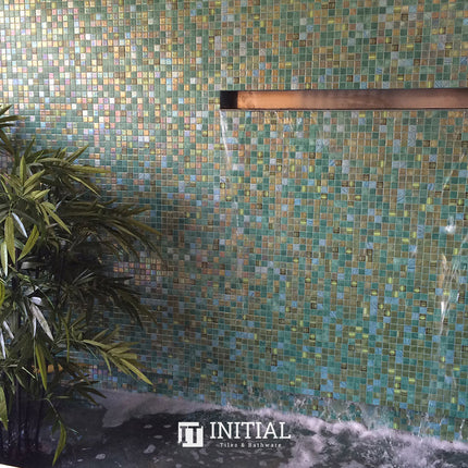 Swimming Pool Mosaic Ezzari Topping Kiwi ,