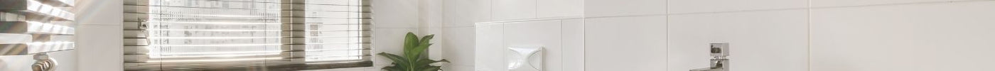 10 Easy Tips to Make Your Small Bathroom Look Larger