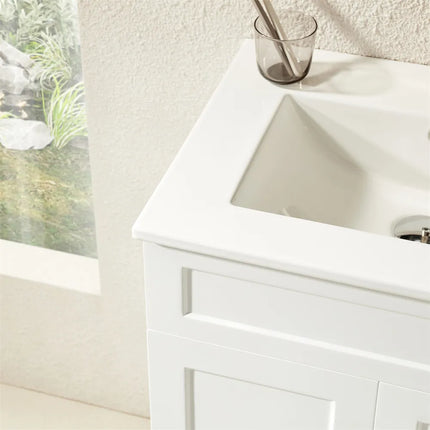 Ceto Harrington Hampton Style Freestanding Floor Vanity Matte White 600 ,