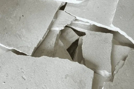 Outdoor Stone Crazy Paving Alba White Limestone Random Sizes 20mm