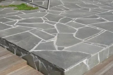 Outdoor Stone Crazy Paving Brodie Grey Limestone Random Sizes 20mm