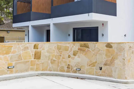 Outdoor Stone Crazy Paving Solis Sandstone Random Sizes 20mm