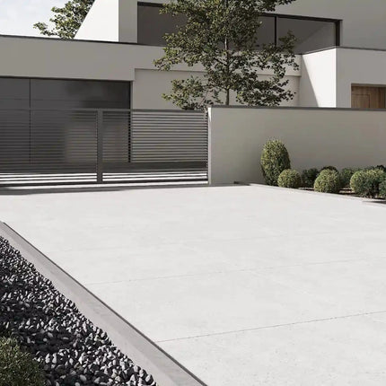 Concrete Look Tile Hamilton Moon Smooth Grip