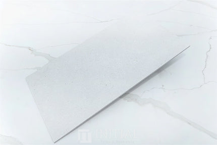 In & Out Liso Silver 300X600 ,