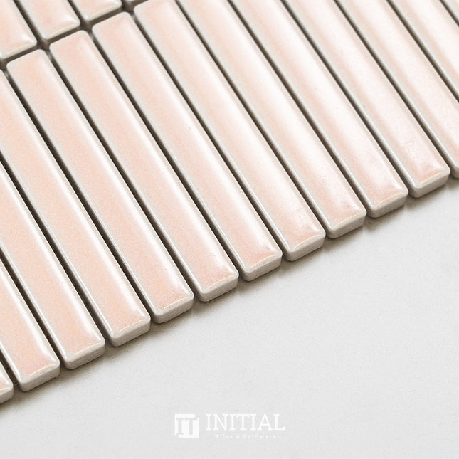 Feature Mosaic Kitkat Fairlight Straightbone Gloss Antique Pale Pink 282X308 ,