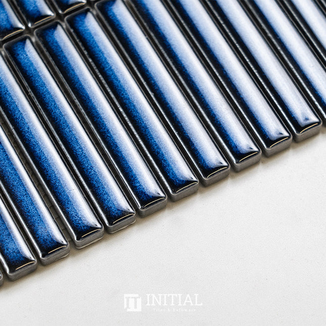 Feature Mosaic Kitkat Fairlight Straightbone Gloss Shadow Blue 282X308 ,