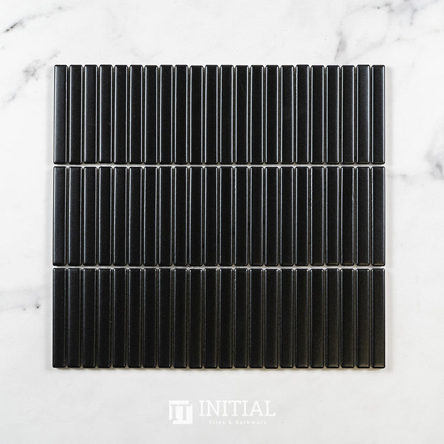 Feature Mosaic Kitkat Fairlight Straightbone Matt Black 282X308 ,