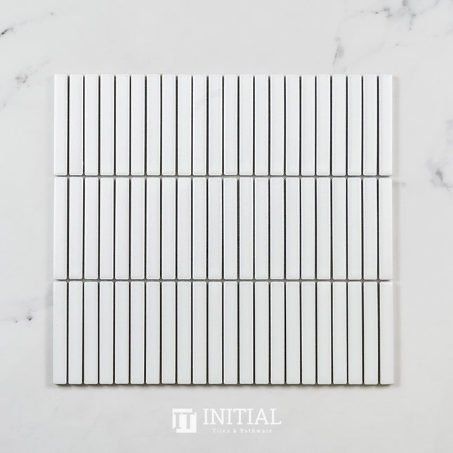 Feature Mosaic Kitkat Fairlight Straightbone Matt White 282X308 ,